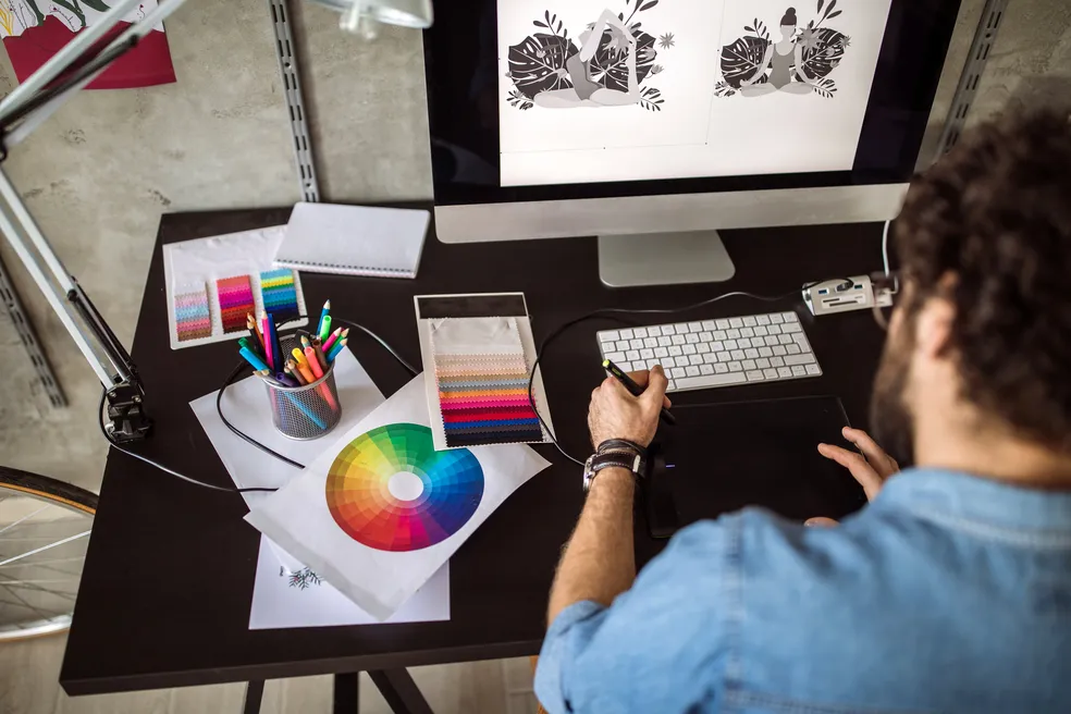 O que Você Precisa Saber Antes de Viver de Design como Freelancer